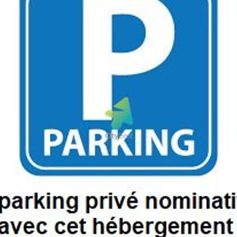 Appartement moderne avec climatisation, balcon et parking - FR-1-696-63 - Apartment - 2
