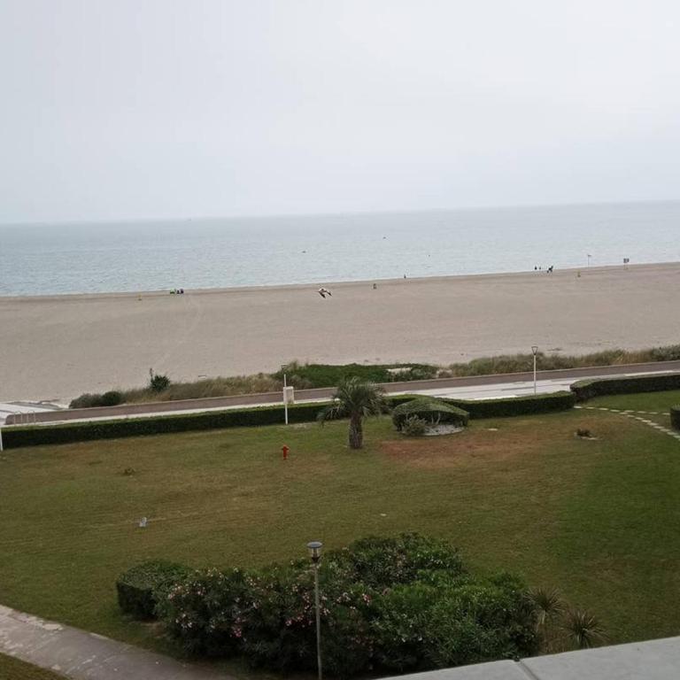 Appartement moderne avec climatisation, balcon et parking - FR-1-696-63 - Apartment - 7