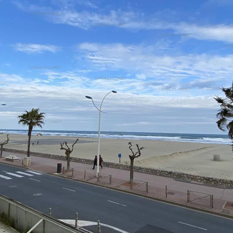 T2 traversant moderne à Canet Plage - 4 pers, loggia vue mer - FR-1-696-118 - Appartement - 2