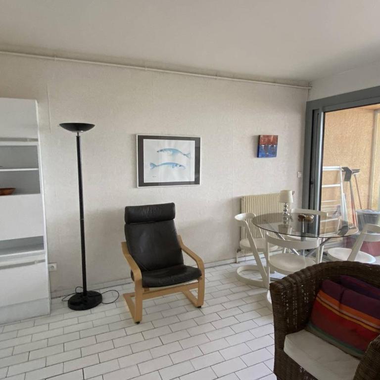 T2 traversant moderne à Canet Plage - 4 pers, loggia vue mer - FR-1-696-118 - Appartement - 1