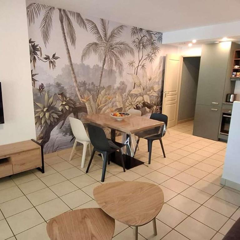 Duplex T3 climatisé avec WiFi et parking à Canet-en-Roussillon - FR-1-696-85 - Appartamento - 5