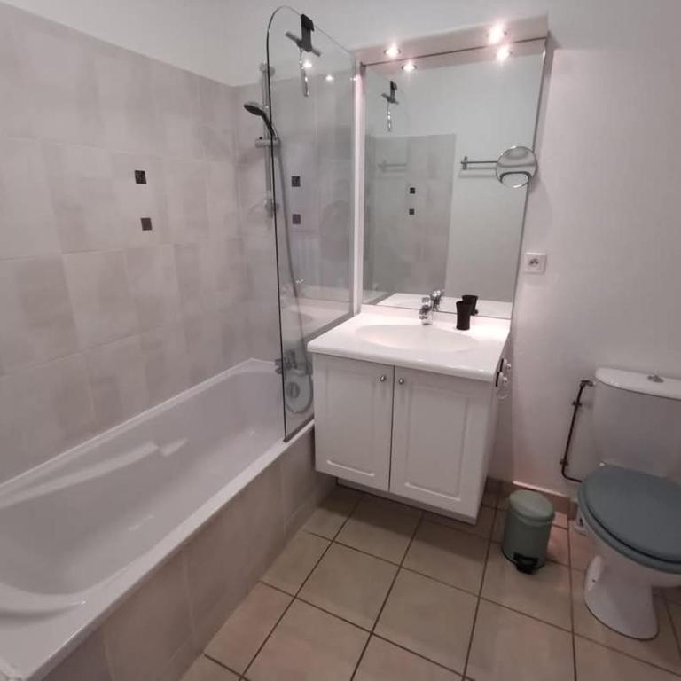 Duplex T3 climatisé avec WiFi et parking à Canet-en-Roussillon - FR-1-696-85 - Appartamento - 7