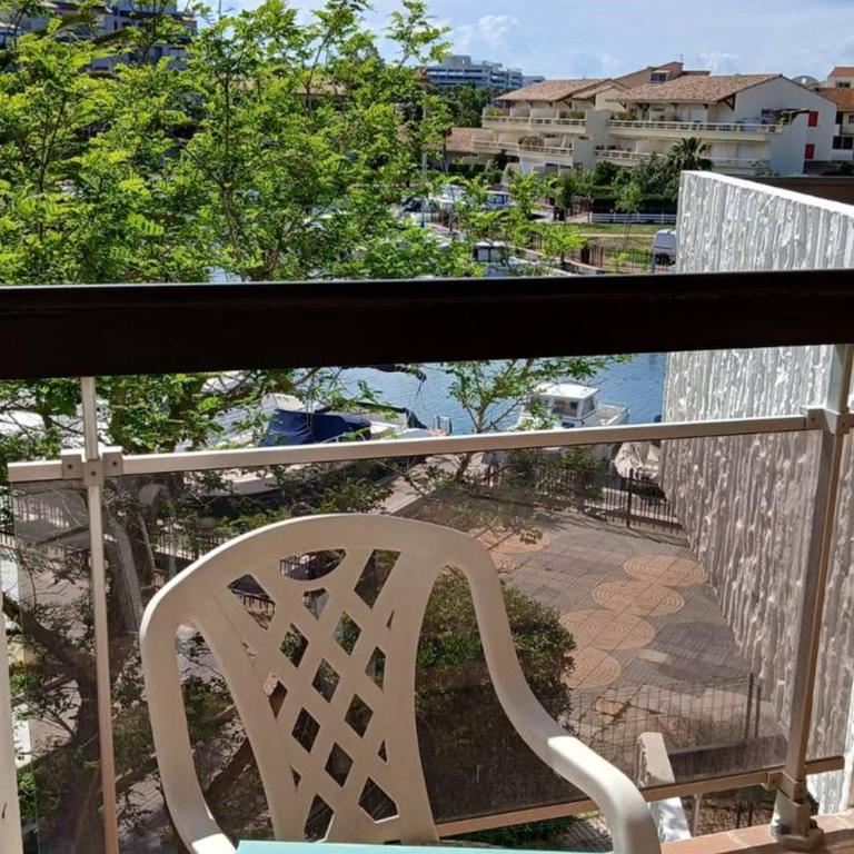 Studio Cabine Canet Plage pour 4 – Ascenseur, Vue Marina - FR-1-696-89 - Estudio - 1