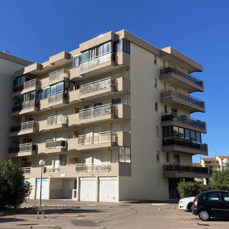 T2 climatisé avec parking à Canet Plage, proche mer - FR-1-696-115 - Apartment - 5