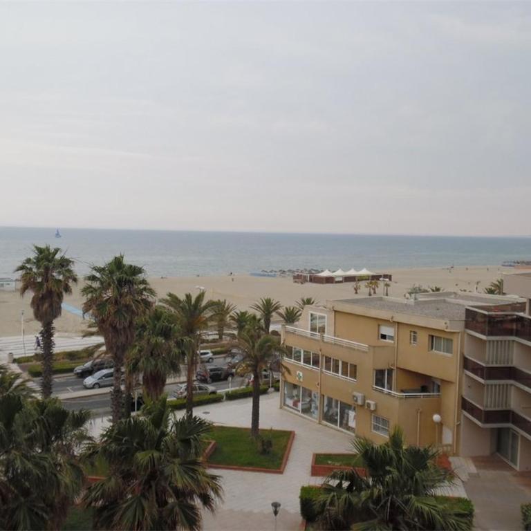 T2 lumineux avec parking privé à Canet-Plage - FR-1-696-99 - Apartamento - 1
