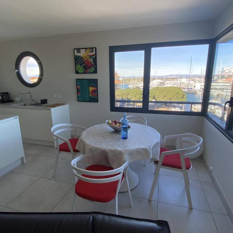 Appartement 4 étoiles avec wifi et parking, à deux pas de la plage - FR-1-696-128 - Apartamento - 5