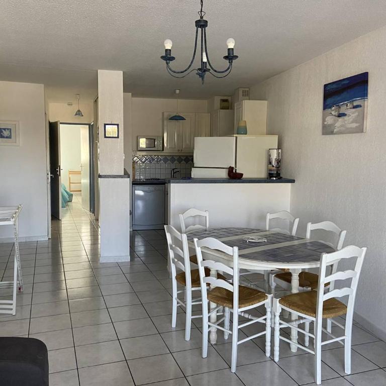 Appartement 3 pièces, vue port, pour 6 à Canet-Plage - FR-1-696-131 - Apartment - 3