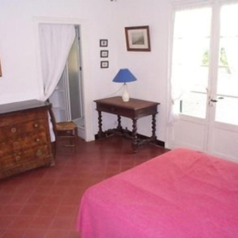 Maison familiale avec jardin et parking, proche plage et commerces - FR-1-837-83 - Vacation Home - 3
