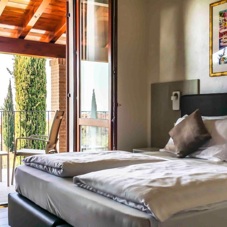 Hotel Relais Agli Olivi - Superior Double or Twin Room with Terrace on the ground floor or balcony at the first floor - 4