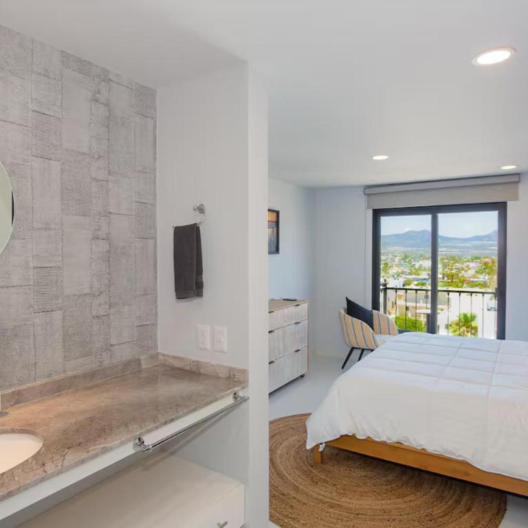 2Bed 2Bath Cabo Sunrise condo with extended balconies - Apartamento de 2 dormitorios - 25