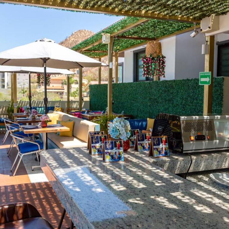2Bed 2Bath Cabo Sunrise condo with extended balconies - Apartamento de 2 dormitorios - 32