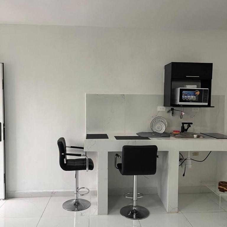 Consulado Santa Catarina a 2 min - One-Bedroom Apartment - 3