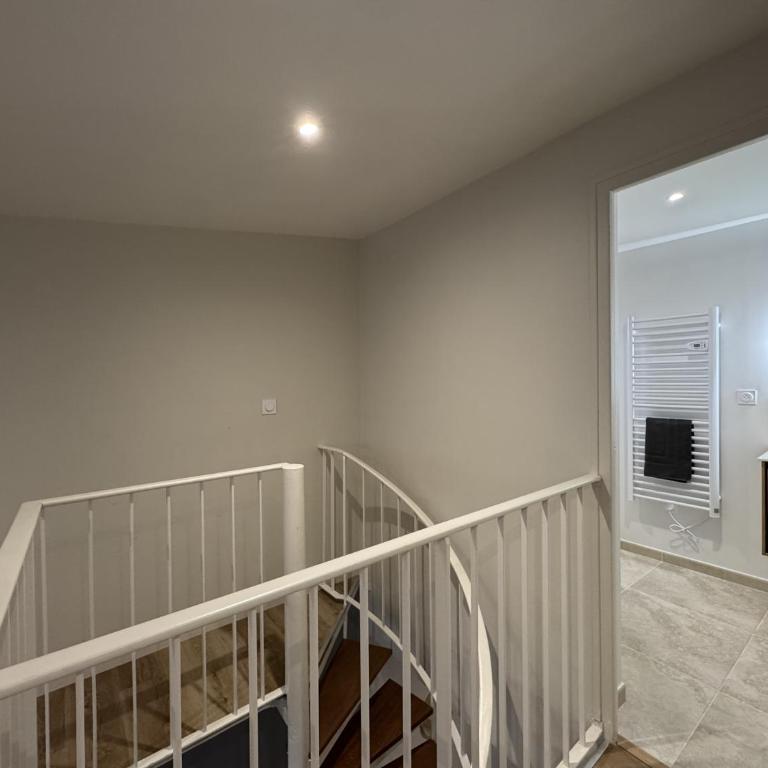 Le Douplex - Place de la Republique - 4 pers - One-Bedroom Apartment - 9