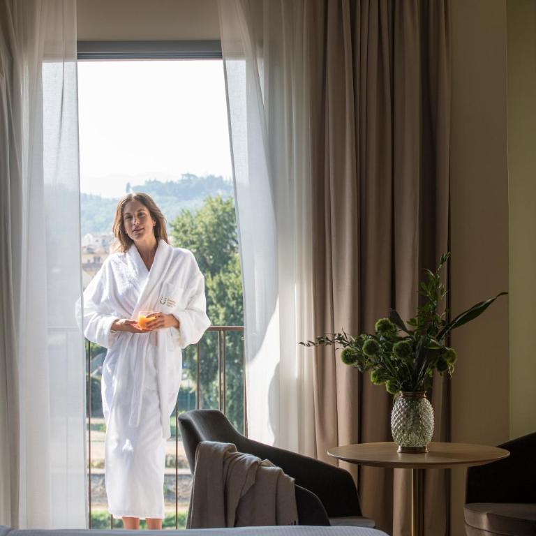 Columbus Urban Resort - Double Urban Room with One-time SPA access - 4