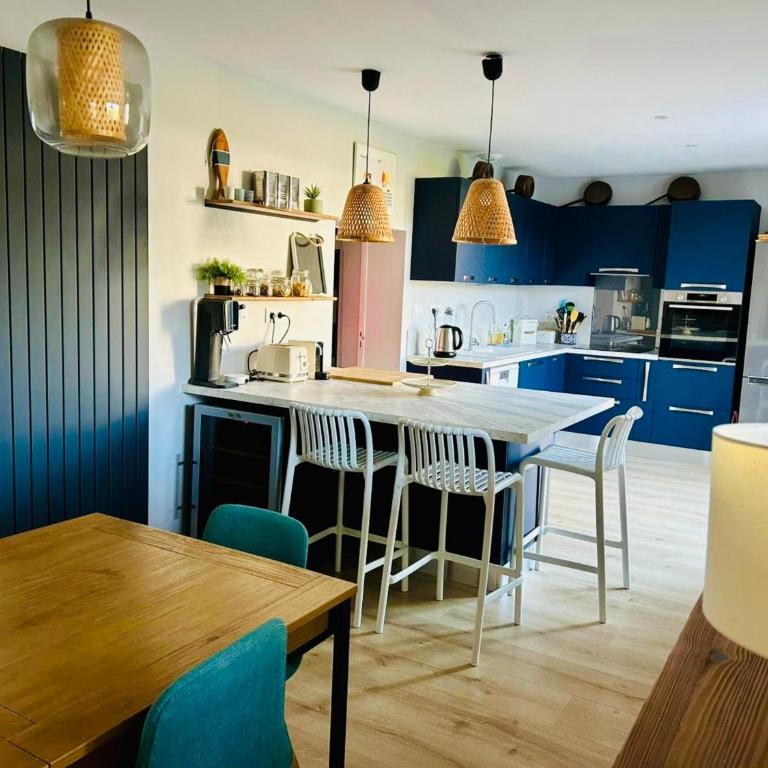 Maison familiale spacieuse 4 chambres & jardin clos - Maison 4 Chambres - 12