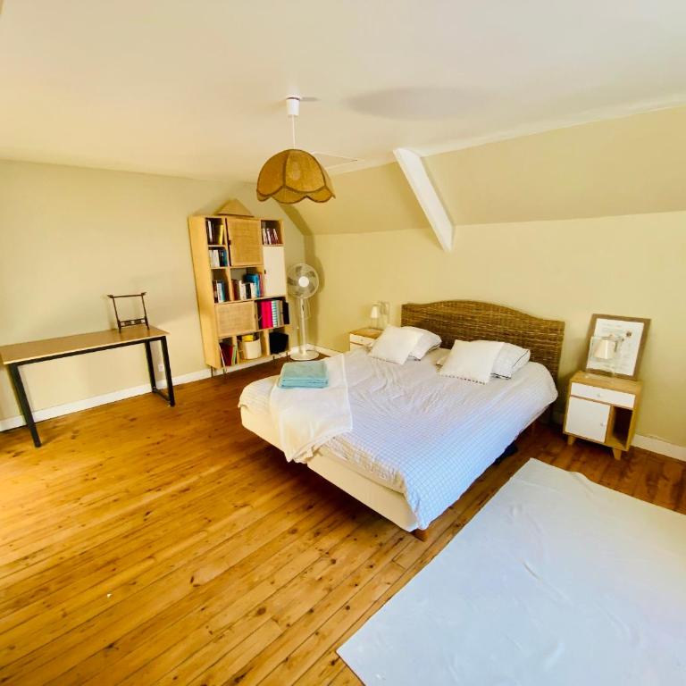 Maison familiale spacieuse 4 chambres & jardin clos - Maison 4 Chambres - 21