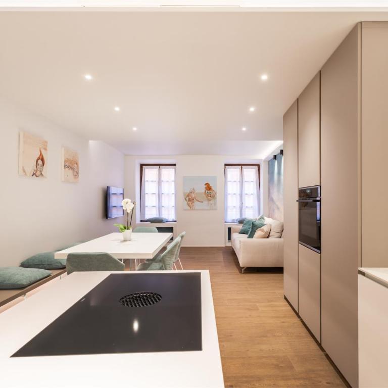 Casa Smeraldo - Elegant Living in Riva Old Town - Appartamento con 2 Camere da Letto - 7