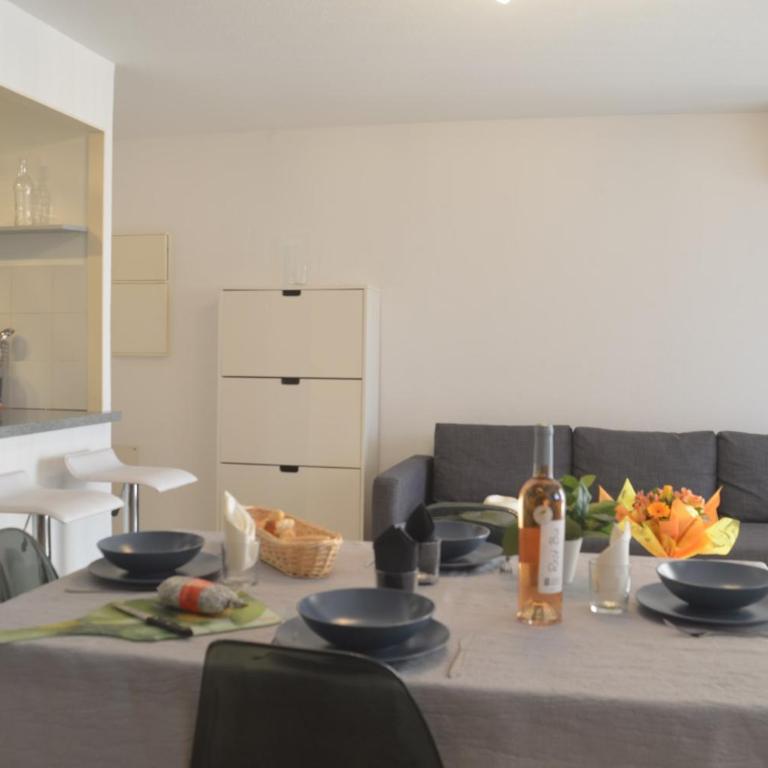 FS190-D52 Appt 2 pièces 4 personnes FREJUS - Appartement 1 Chambre - 4