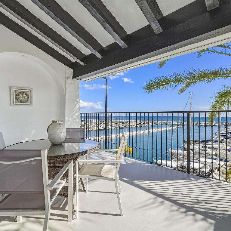 Front Line Penthouse Puerto Banus With Sea Views - Apartamento con vistas al mar - 15