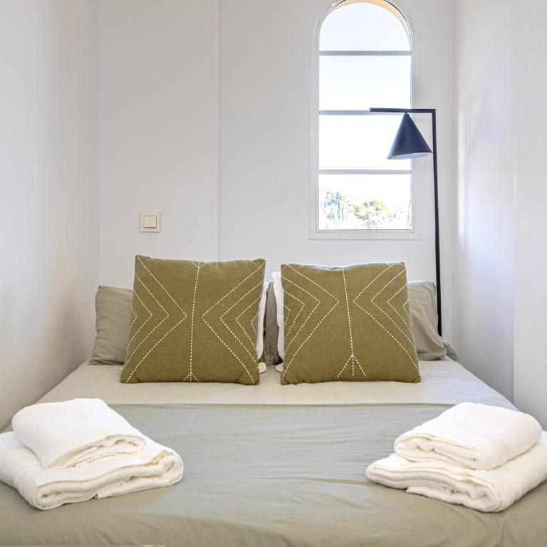 Panoramic La Concha Views, Stylish 3BR, 5 min to Banús - Apartamento de 3 dormitorios - 24