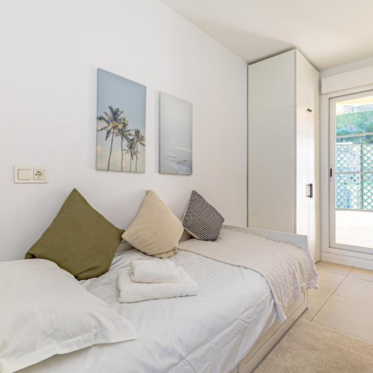 Panoramic La Concha Views, Stylish 3BR, 5 min to Banús - Apartamento de 3 dormitorios - 23