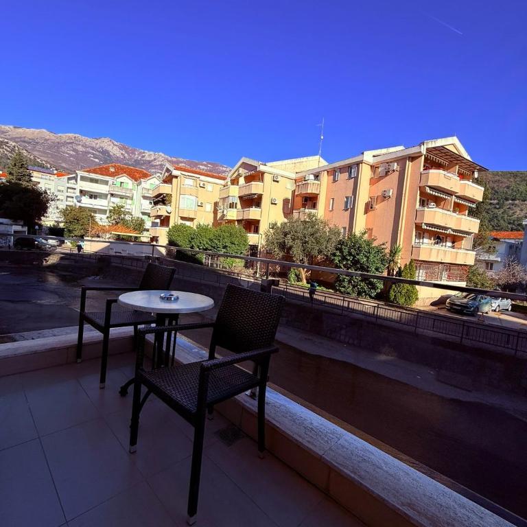 The Budva Apartment - Apartman sa Balkonom - 5