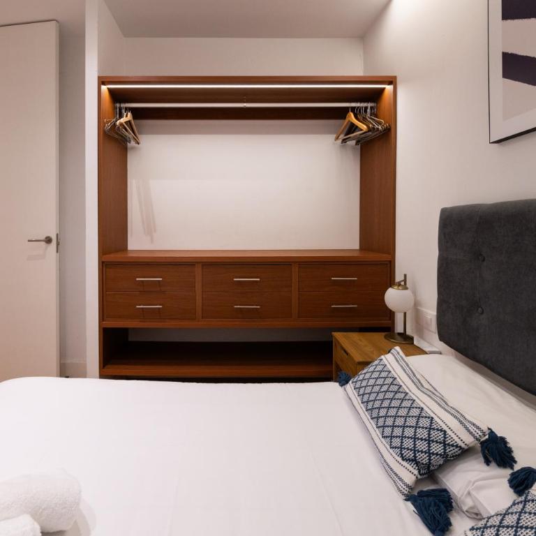 Chamberi I calle Monteleón 2BR 2BH - Two-Bedroom Apartment - 35