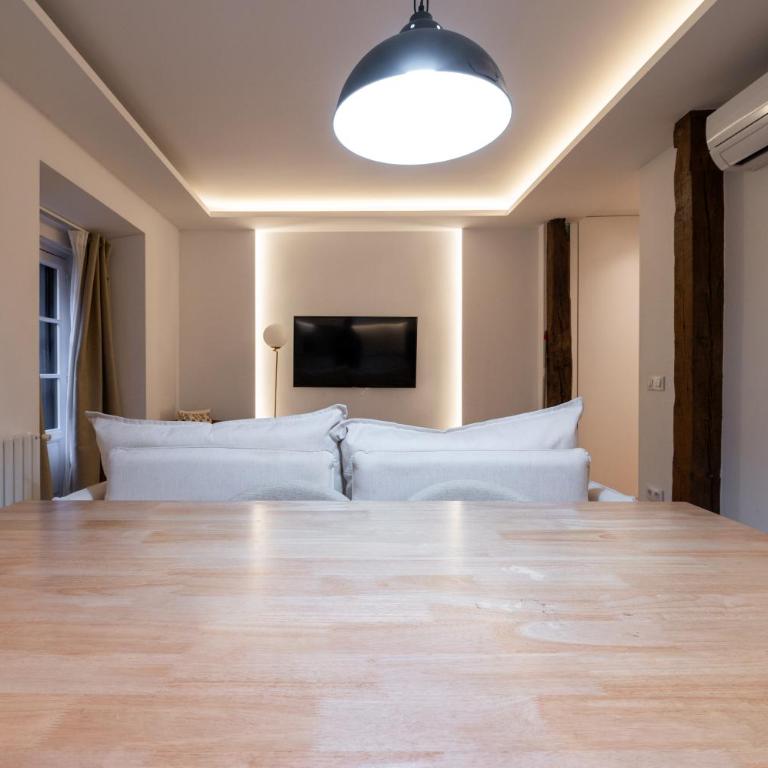 Chamberi I calle Monteleón 2BR 2BH - Two-Bedroom Apartment - 13