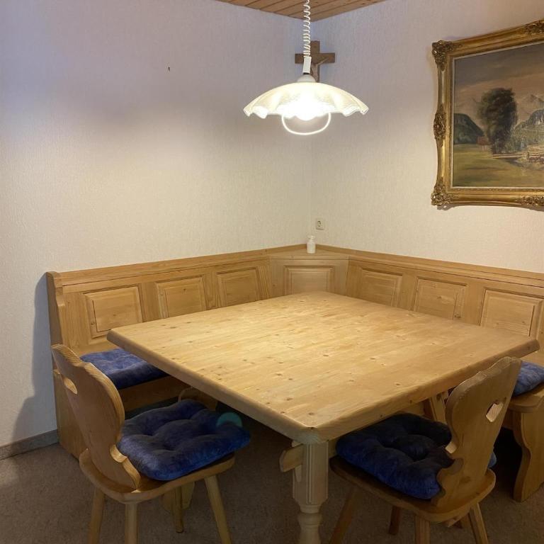 Kienle's Ferienhaus - Apartment mit 1 Schlafzimmer, Balkon und Bergblick - 2