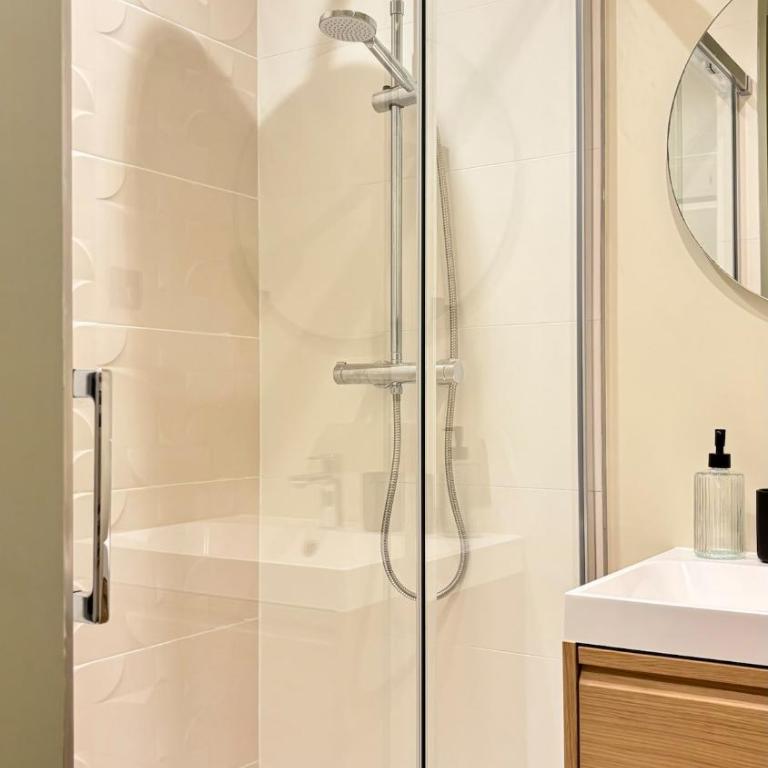 Le JJ - appartement à 5min de la gare, 10 min de Thermale et 15 min de la place Stanislas, le tout à pied ! - Apartamento de 1 dormitorio - 11