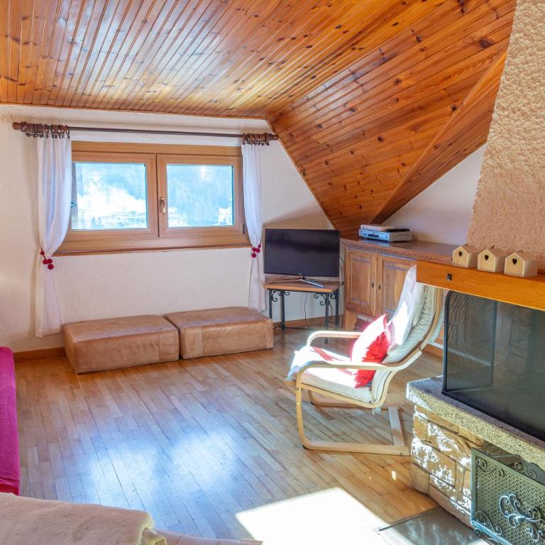 Ponte di Legno-Trilocale-vista piste-Box-Skibus - Appartamento con 2 Camere da Letto - 16