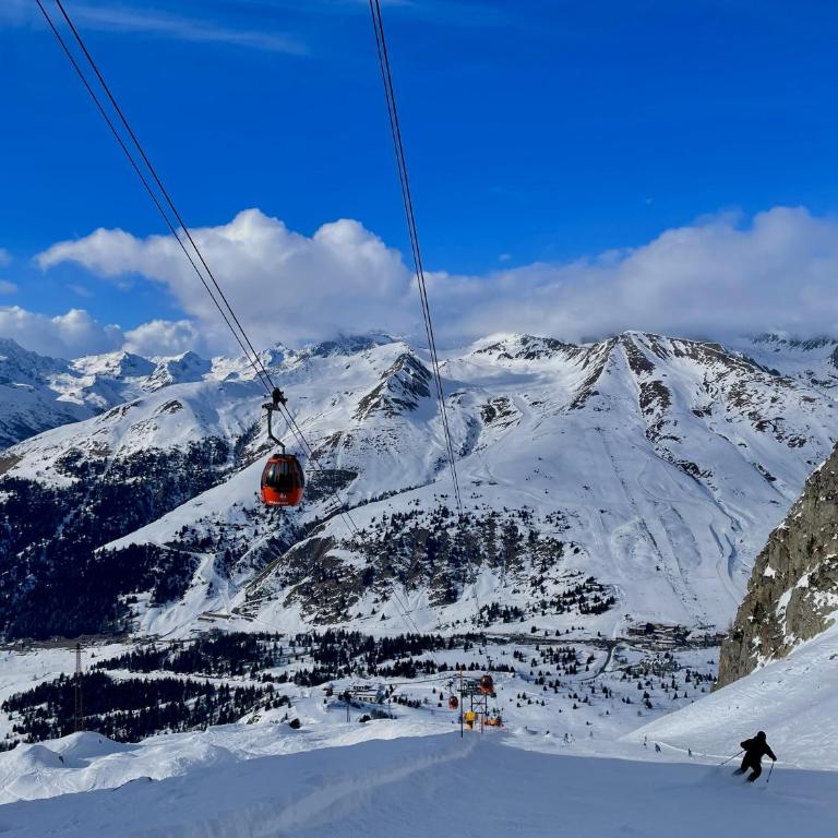Ponte di Legno-Trilocale-vista piste-Box-Skibus - Appartamento con 2 Camere da Letto - 44