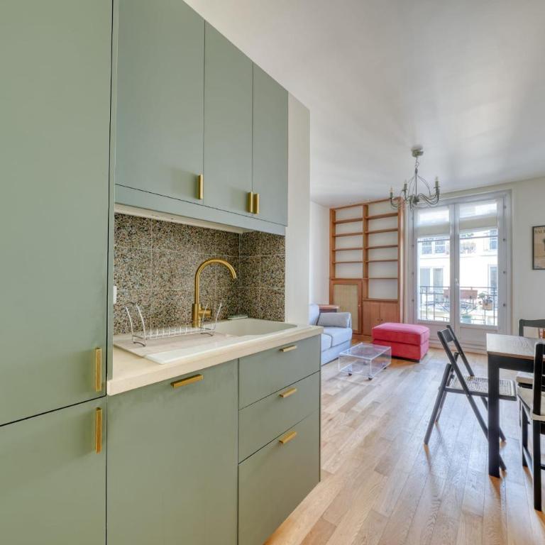 T2 en pleins centre du prisé quartier pittoresque de Montmartre - Appartement - 7