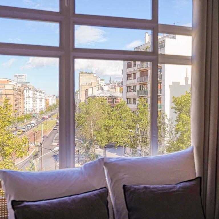 2-Bedroom Air-Conditioned Apartment in the Heart of Paris 17th - Appartement 2 Chambres - 17