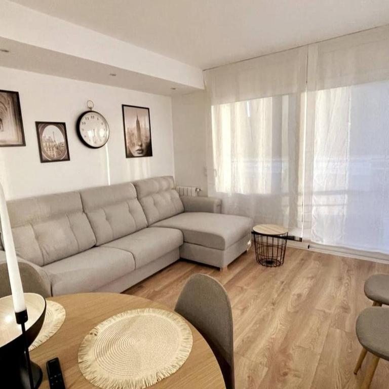 Lux 3-Bedroom Apartment In The Center - Apartamento - 4