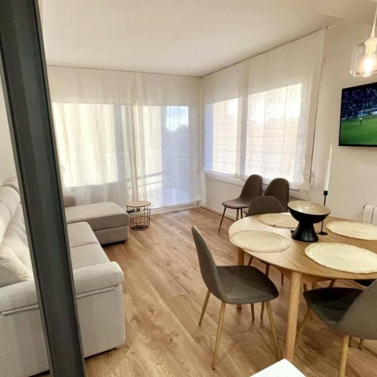 Lux 3-Bedroom Apartment In The Center - Apartamento - 14