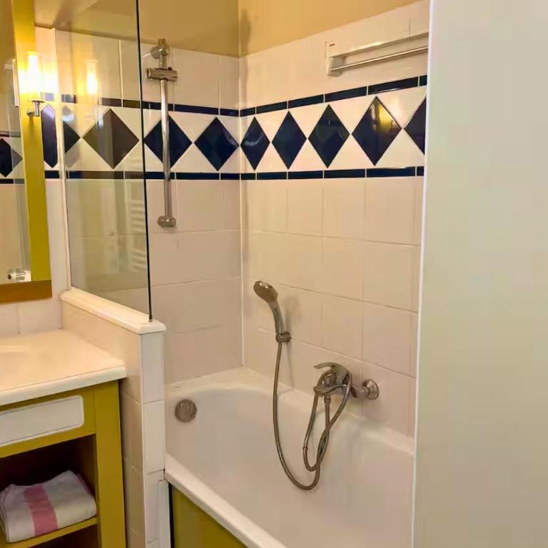 Au calme, appartement au cœur du Golf - Piscine - Appartamento con 2 Camere da Letto - 15