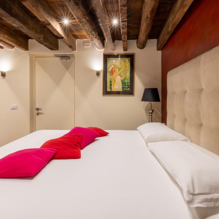 Hotiday Cagliari Porto - Suite King - 8