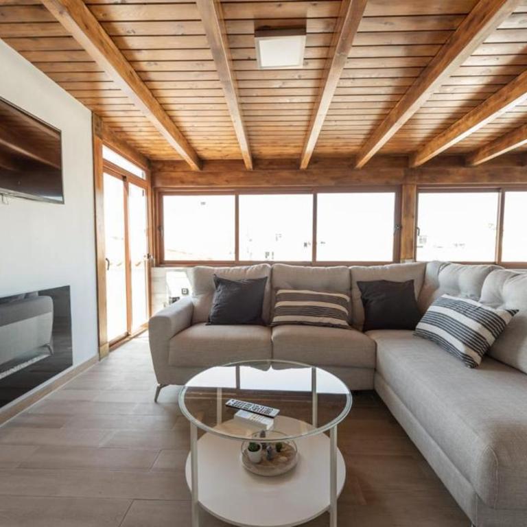 Atico Con Encanto Centro - Apartamento de 2 dormitorios - 26