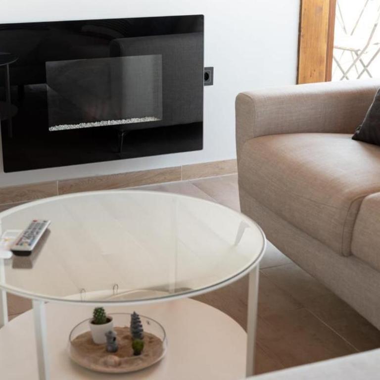 Atico Con Encanto Centro - Apartamento de 2 dormitorios - 46