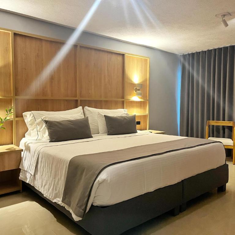 Mood Matuna Hotel Cartagena - King Room with Balcony - 1