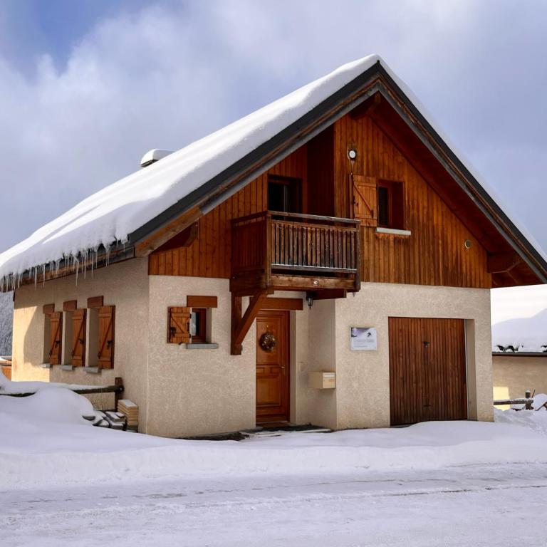 Chalet Le Sabot by OzAlpes - Sauna - 90m télécabine - parking privé - Maison de Vacances - 3