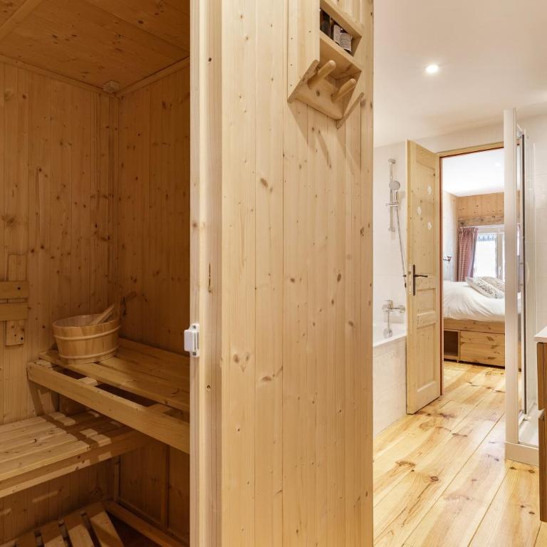 Ferme d Aristide - Chalet 160m2 Calme Sauna Vue Bus Train 250m - Chalet - 21
