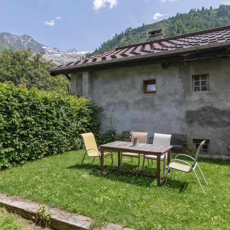 Ferme d Aristide - Chalet 160m2 Calme Sauna Vue Bus Train 250m - Chalet - 32