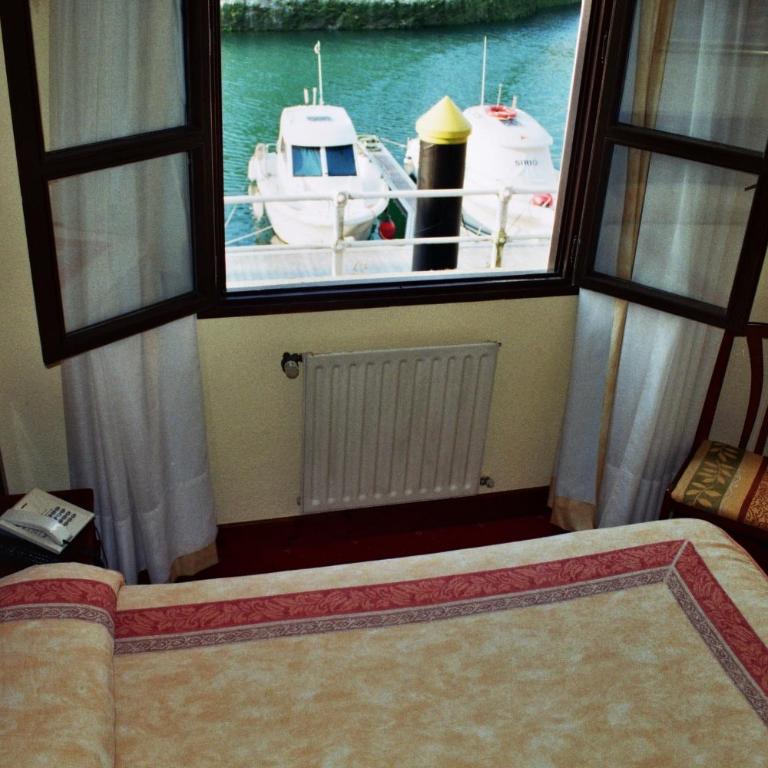 Las Rocas - Single Room with View - 5