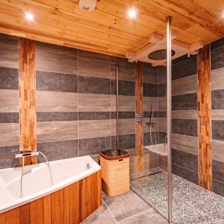 Le Refuge de Magalli - Appartement 3 Chambres Premium - 23