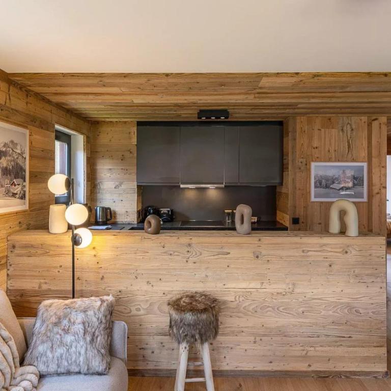 Lara Megeve Jaillet proche du village Parking - Two-Bedroom Apartment with Balcony - 2