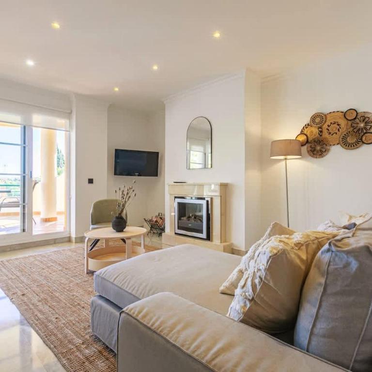 Spacious Apartment Near Puerto Banus - Apartamento de 2 dormitorios - 11