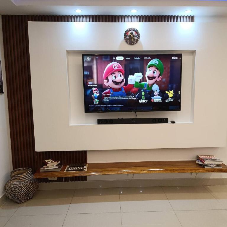 Luxury Loft 1st Floor with Kitchen-Bar and Studio - Apartamento - 5