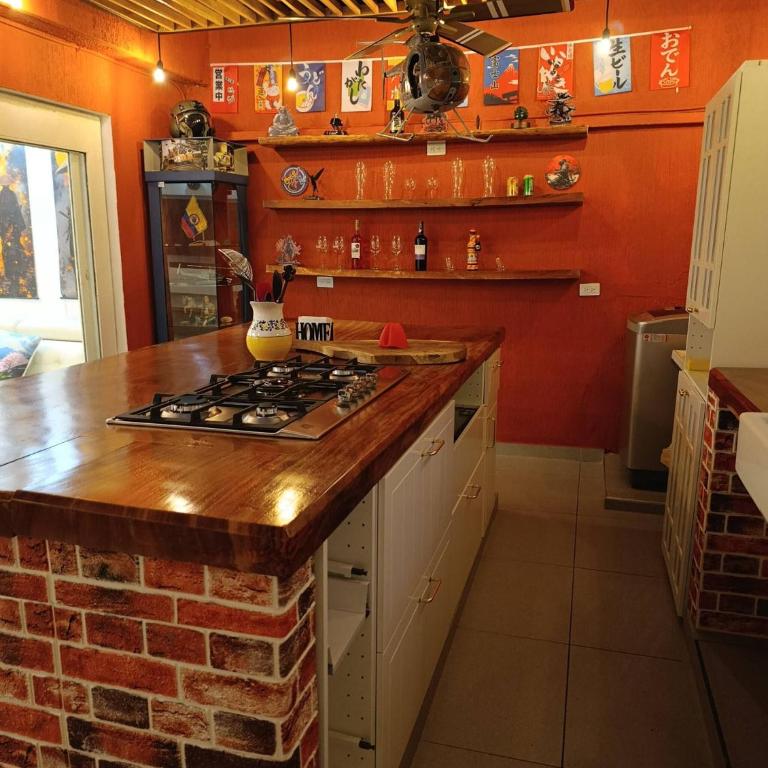Luxury Loft 1st Floor with Kitchen-Bar and Studio - Apartamento - 11